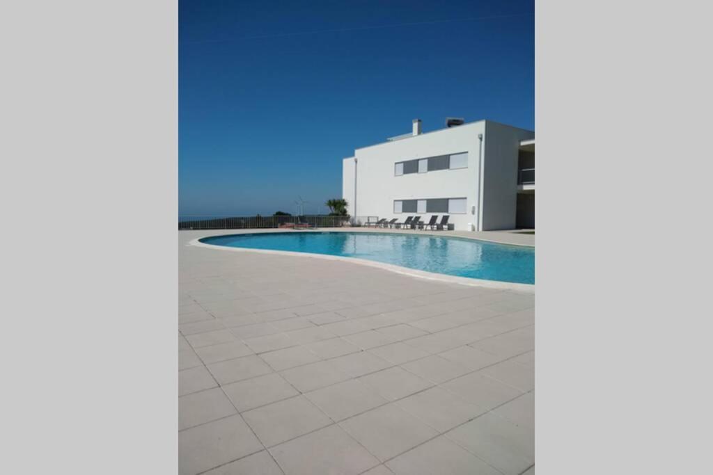Apartamento Gino'S House Nazaré Exterior foto